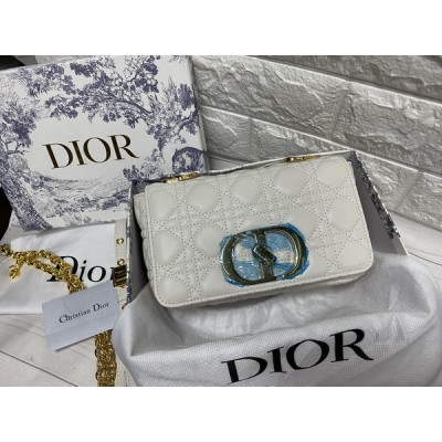 Изысканная сумочка Christian Dior реплика в белом цвете натуральная кожа арт 2225