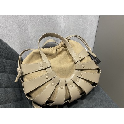 Стильная кожаная женская сумка в стиле Bottega Veneta арт 0777
