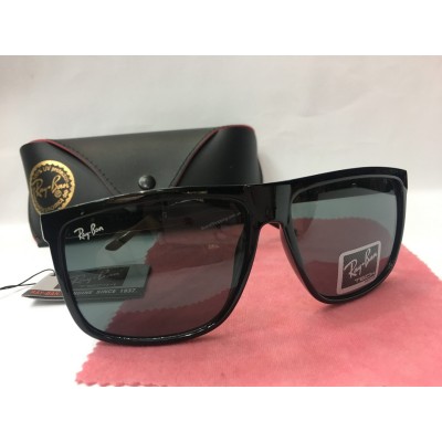 Солнцезащитные очки Ray-Ban черные 1239