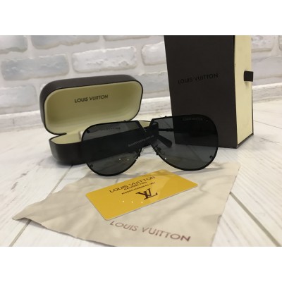 NEW 2018!!Очки солнцезащитные  Louis Vuitton в полном комплекте  1751