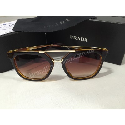 Солнцезащитные очки Prada коричневые OPR13QSA