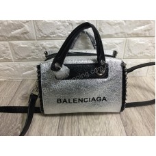 Стильная сумочка Balenciaga Lux в цвете серебро арт 20319