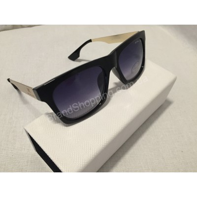 Солнцезащитные очки Michael Kors чёрные M337