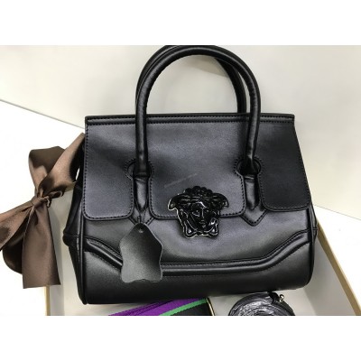 Сумка Versace Lux из натуральной кожи 1793