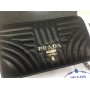 Сумочка Prada Lux из натуральной кожи из черного цвета в коробке 1779