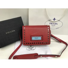 Новинка! Кожаная сумка Prada Lux из натуральной кожи в красном цвете 1792