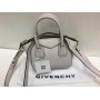 Невероятная женская сумочка Givenchy antigona extra small 1395