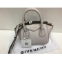 Невероятная женская сумочка Givenchy antigona extra small 1395