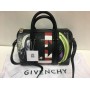 Модная сумочка Givenchy модель 2017 1398