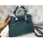 Сумочка Hermes Kelly 28 см из натуральной телячьей кожи в изумрудном цвете реплика класса ААА арт 20354