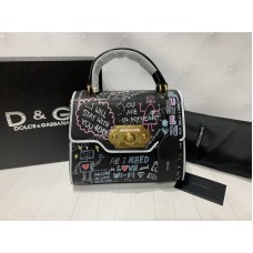 Стильная сумочка Dolce&Gabbana в черном цвете арт 20359