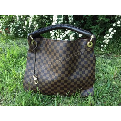 Сумка кожаная Louis Vuitton 40156