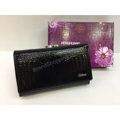 Функциональный женский кошелек из натурального лака в черном цвете арт 20186