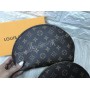 Косметичка Louis Vuitton 4в1 арт 20602