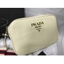 Стильная сумочка Prada Lux из натуральной кожи в белом цвете арт 20468