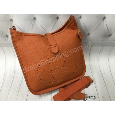 Сумка Hermes Evelyne копия класса ААА в оранжевом цвете арт 20472 Сумка Hermes Evelyne копия класса ААА в оранжевом цвете арт 20472